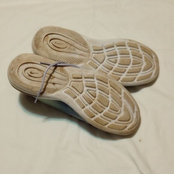 Purple and Mint Nike Air Max Running Shoes Women's 9-9.5 - Picture 7 of 11